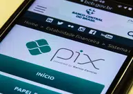 Pix por aproximação passa a mostrar saldo antes do pagamento