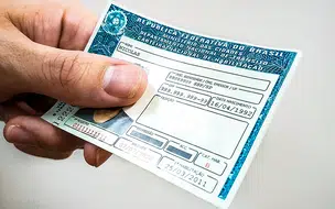 STF questiona renovação automática da CNH