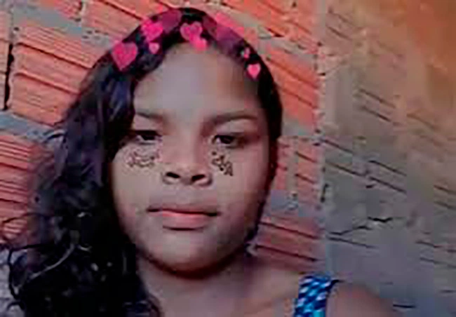 Maria Clara de 13 anos, foi morta em um tiroteio na cidade de Madeiro
