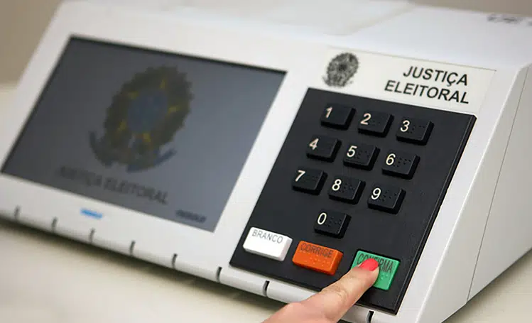 Prazo para solicitar voto em trânsito começa nesta segunda-feira (20)