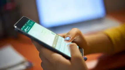Status do WhatsApp ganha reações com emojis e áudio de 30 segundos