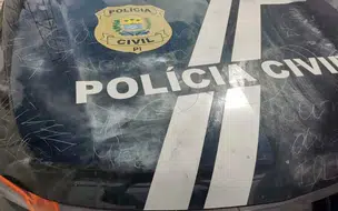 Mulher é morta a facadas e tem casa incendiada em Dom Expedito Lopes