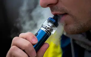 Cigarro Eletrônico e derivados são proibidos em ambientes coletivos no Piauí