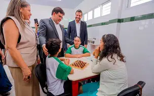 Escolas estaduais de todo o Piauí serão em tempo integral a partir de 2025