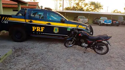 Motociclista sem placa é abordado pela PRF e acaba preso por receptação no Piauí