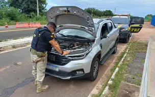 Carro roubado em Recife é recuperado em Parnaíba no litoral do Piauí