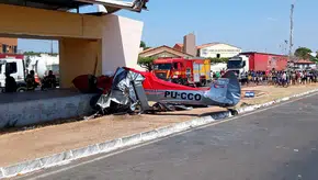 Destroços do Avião