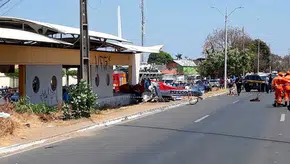 Destroços do Avião