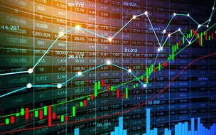 Bolsa cai mais de 2% e atinge menor nível desde o fim de março
