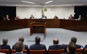 STF julga nesta terça (16) ação contra Eduardo Bolsonaro por coação no curso de processo