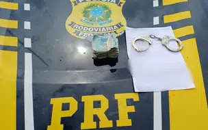 Homem é conduzido à Polícia Federal após apresentar documento veicular falsificado em Parnaíba