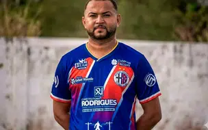 Jogador de futebol amador morre em acidente de moto na BR-407, em Paulistana