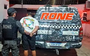 Casal é conduzido à delegacia por desacato e desobediência durante abordagem policial em Teresina