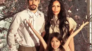 Família aumentou: Sabrina Sato anuncia gravidez de Nicolas Prattes