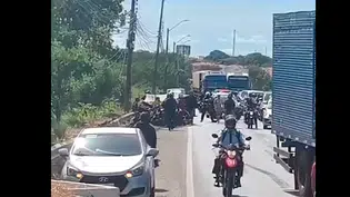 Motorista fico preso às ferragens após acidente na Ponte Tancredo Neves em Teresina