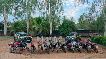 PRF recupera 49 veículos e prende 15 pessoas durante operação no Piauí