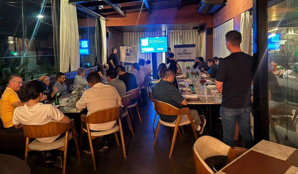 A solenidade ocorreu em paralelo ao workshop "Reforma Tributária e IA na Prática", que trouxe a Teresina especialistas ex-Google e ex-Microsoft para debater inovação e trazer conhecimento de ponta ao empresariado local.