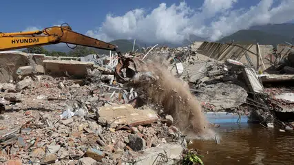 Sobe para 3.811 o número de mortos pelos terremotos na Venezuela
