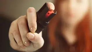 Lei autoriza venda de spray de pimenta para segurança das mulheres